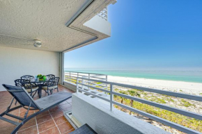 Oceanfront Marco Island Escape with Beach Access!